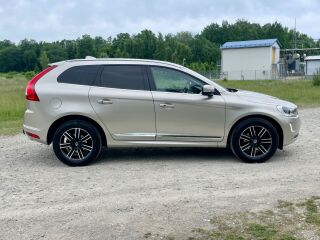 Volvo XC60 Classic Summum AWD 2.4 D4 140kW
