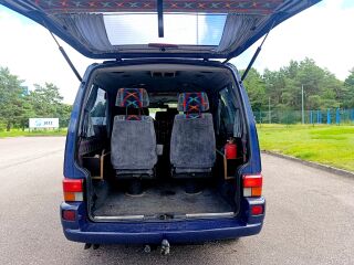 Volkswagen Transporter Comfort long 2.5 TDI 75кВ