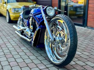 Harley-Davidson VRSCA V-Rod 26 Esi- ja 300 Tagaratas V2 Revolution 86kW