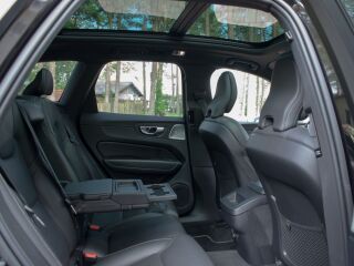 Volvo XC60 AWD MY19 R-Design Intelli PRO Xenium Lux 2.0 D5 173kW