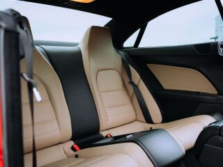 Mercedes-Benz E 200 AMG 1.8 135kW