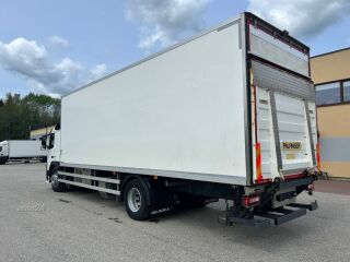 Volvo FM 330 4X2 EURO6 + CARRIER + DOUBLE STOCK EURO 6 250kW