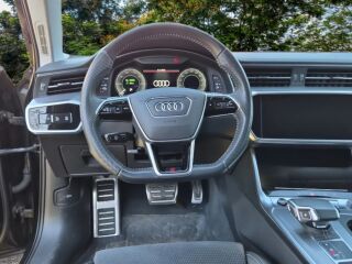 Audi A6 55 TFSI E S-line Quattro 270kW
