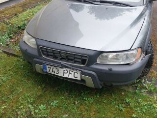 Volvo XC70 2.4 136kW