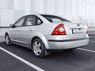 Ford Focus 1.6 74kW