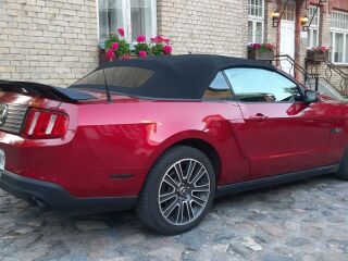 Ford Mustang GT 4.6 V8 24v SOHC 235kW