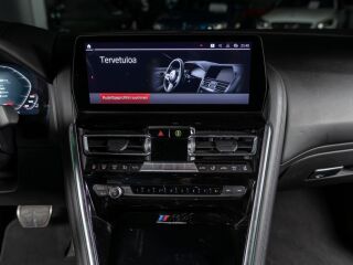 BMW M8 Cabrio Competition Stage2 / Akrapovic / 4.4 V8 603kW