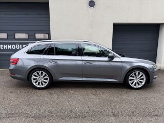 Skoda Superb Premium Edition MY23 2.0 TDI 110kW