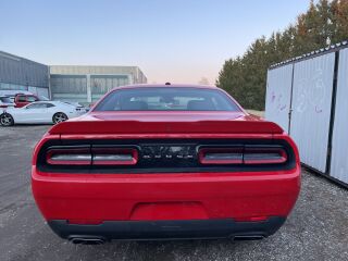 Dodge Challenger RT 5.7 V8 280kW