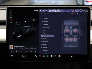 Tesla Model Y Performance Dual Motor AWD 393kW
