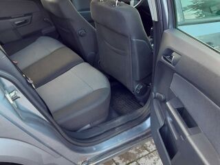 Opel Astra 1.6 77kW