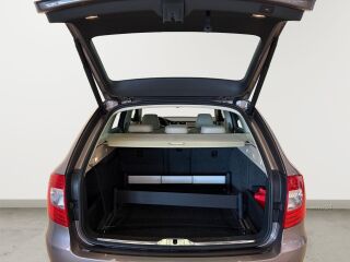 Skoda Superb Combi 1.8 TSI 118кВ