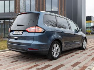 Ford Galaxy Facelift Family Edition 2.0 140kW
