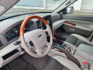 Jeep Grand Cherokee OVERLAND 3.0 V6 160kW