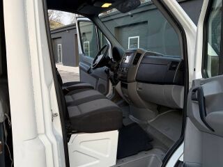 Volkswagen Crafter Extra Long FURGOTEC 2.0 120кВ
