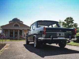 Fiat 2300 Berlina Lusso 2.3 R6 86kW