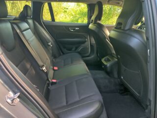 Volvo V60 Momentum 2.0 D3 110kW