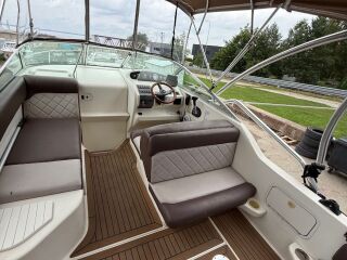 Sea Ray 250 SUNDANCER 5.7 V6 225кВ