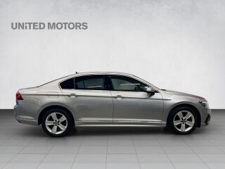 Volkswagen Passat R-Line 1.5 110kW