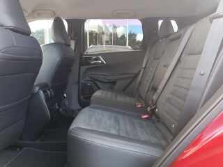 Mitsubishi Outlander Intense Plus 4WD 2.4 PHEV 225kW