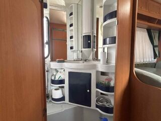 Adria UNICA C 743UK