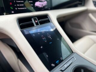 Porsche Taycan 4S Performance Battery Plus 420kW