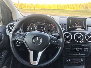 Mercedes-Benz B 180 1.5 80kW