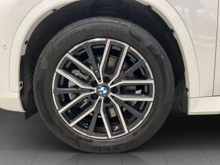 BMW X1 xDrive 23d M-Sportpakett 2.0 R4 145kW