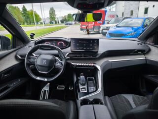 Peugeot 5008 GT Black Pack BlueHDi 180 AT8 2.0 130kW