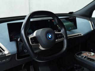BMW iX xDrive 40 102kW