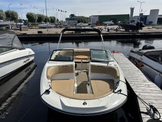 Sea Ray 190 SPX 4.5 Mercury 4,5MPI 250hj 186кВ