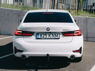 BMW 330 2.0 215kW