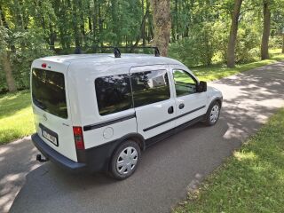 Opel Combo 1.6 69кВ