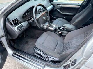 BMW 325 2.5 R6 M54B25 141kW