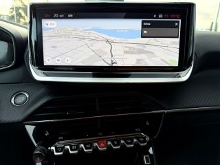Peugeot 2008 Allure PureTech 130 AT8 1.2 96kW
