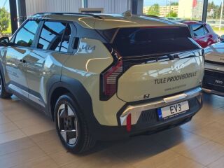 Kia EV3 58,3 kw EX 150kW