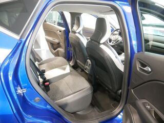 Renault Captur TECHNO 1.6 E-TECH hybrid 93kW
