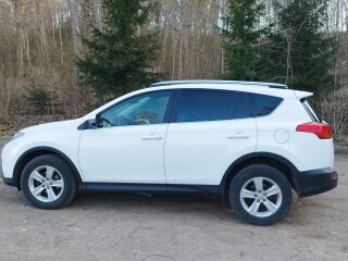 Toyota RAV4 2.2 110kW