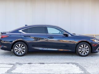 Lexus ES 300h 2.5 131kW