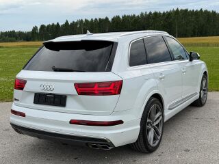 Audi SQ7 4.0 V8 320kW