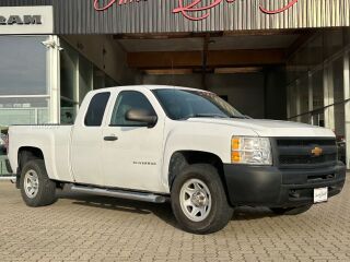 Chevrolet Silverado Extended Cab 4.8 V8 302hp