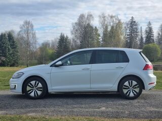 Volkswagen Golf Facelift 100кВ