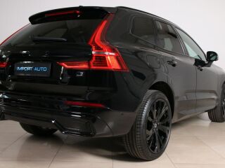Volvo XC60 AWD ULTIMATE BLACK EDITION LUXURY 2.0 T8 Recharge Long Range Plug-In-Hybrid 335кВ