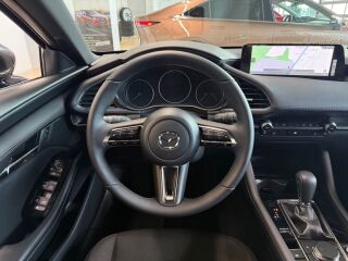 Mazda 3 e-Skyactiv G Centre-line 2.5 103kW