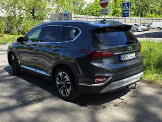 Hyundai Santa Fe 2.2 147kW
