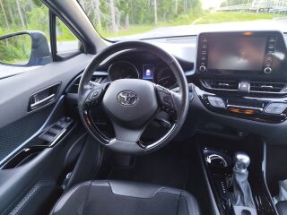 Toyota C-HR 1.8 72кВ