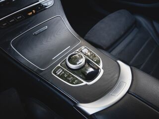 Mercedes-Benz C 220 Amg-Pakett 2.0 143kW