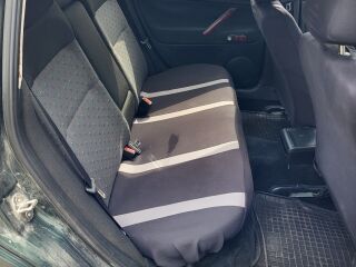 Volkswagen Passat B3 1.6 74kW