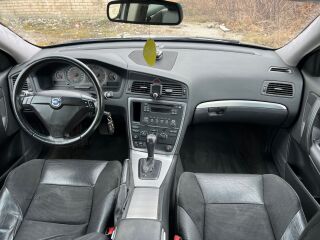 Volvo S60 2.4 120kW