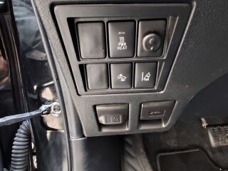 Toyota Hilux Legend 110кВ